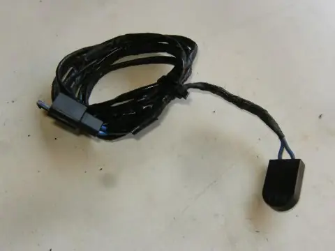 Suzuki AN400 Onbekend Onderdeel , Diode ?