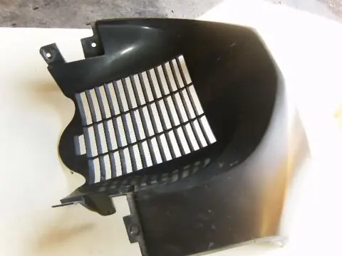 Suzuki AN400 Onderkuip