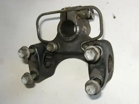 Suzuki AN400 Stuurhouder