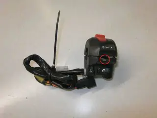 Suzuki AN400 Stuurschakelaar rechts