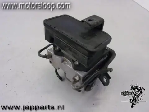 Suzuki AN650(BU1321) ABS Modulator . ABS Pomp