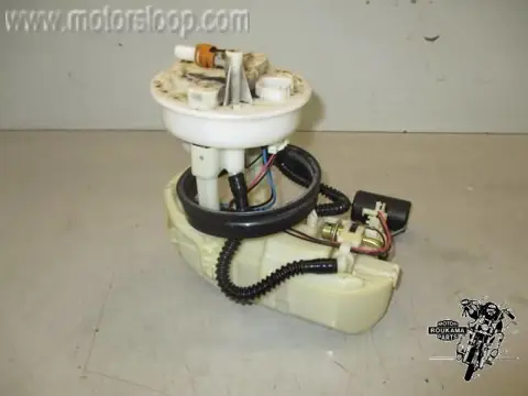 Suzuki AN650(BU1321) Benzinepomp