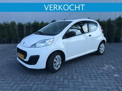 Peugeot 107 PEUGEOT 107