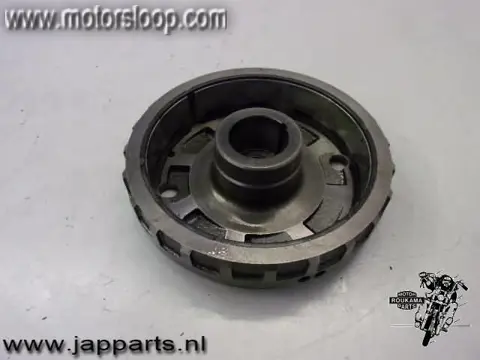 Suzuki AN650(BU1321) Vliegwiel
