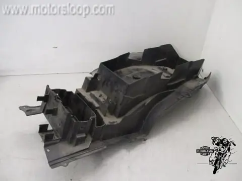 Suzuki DL650(B1111) Binnenspatbord