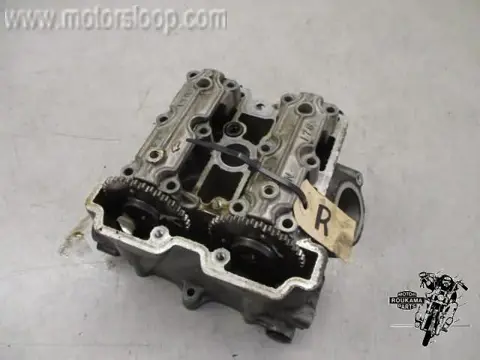 Suzuki DL650(B1111) Cilinderkop met nokkenassen achter