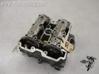Suzuki DL650(B1111) Cilinderkop met nokkenassen achter
