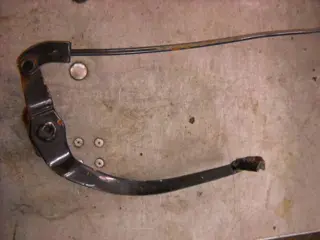 Suzuki DR250S Rempedaal 43110-38200