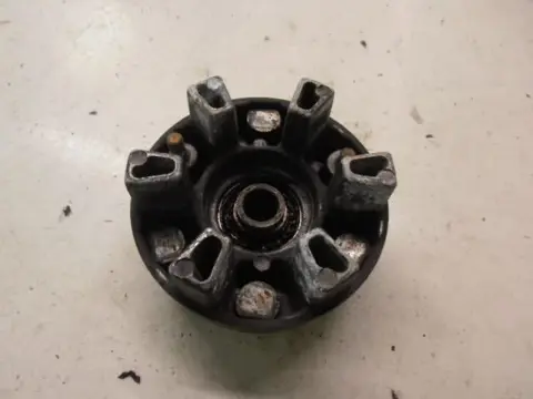 Suzuki DR250S Tandwieldrager 64611-38200