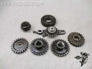 Suzuki DR500S Diverse tandwielen blok