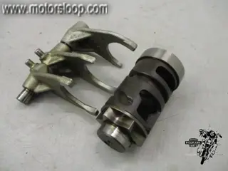 Suzuki DR500S Schakelwals met schakelvorken