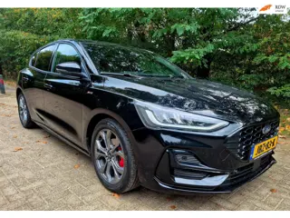 Ford FOCUS 1.0 EcoBoost Hybrid ST Line