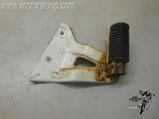Suzuki DR750(SR41) Voetstep rechts achter