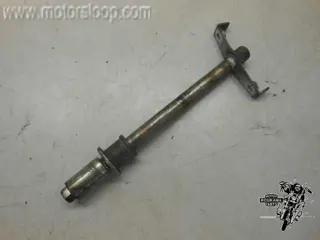 Suzuki DR750(SR41) Voorwiel as