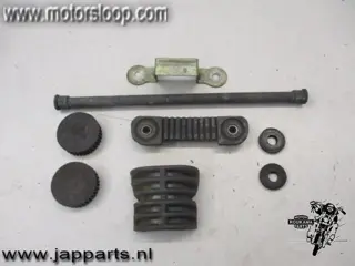 Suzuki DR800S(SR43) Tankrubbers