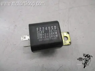 Suzuki GN250 Knipperrelais