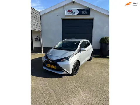 Toyota Aygo 1.0 VVT-i x-play