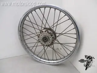 Suzuki GN250 Voorwiel