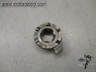 Suzuki GN400 Kickstarter tandwiel 2