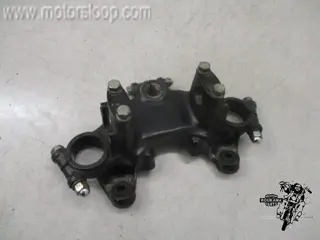 Suzuki GS1000G Voorvork Balhoofdplaat