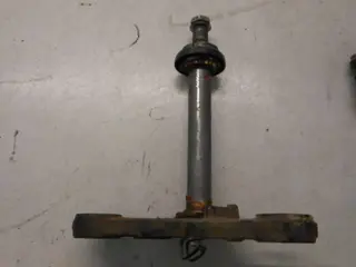 Suzuki GS300L(GK52L) Balhoofd T-stuk