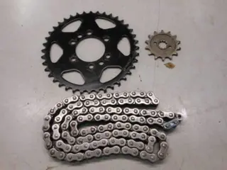 Suzuki GS300L(GK52L) Kettingset