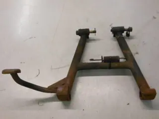 Suzuki GS300L(GK52L) Middenbok 42100-11900