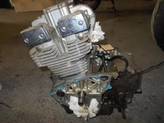 Suzuki GS300L(GK52L) Motorblok