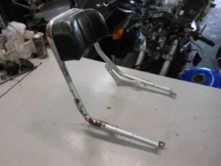 Suzuki GS300L(GK52L) Rugsteun