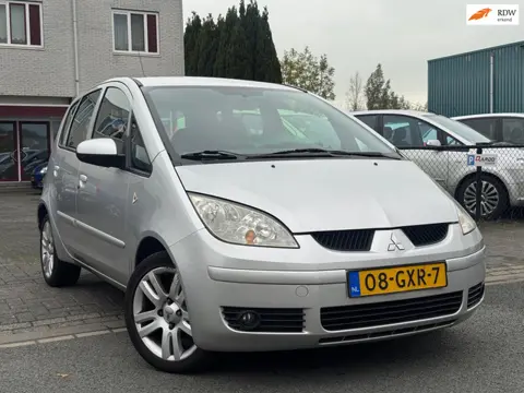 Mitsubishi Colt 1.3 Incharge+/5drs/Apk 10-2026/Airco