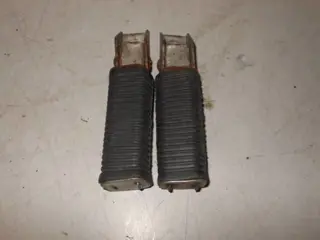 Suzuki GS300L(GK52L) Voetsteps achter