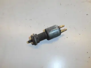 Suzuki GS400 Remlichtschakelaar achter 37610-53011