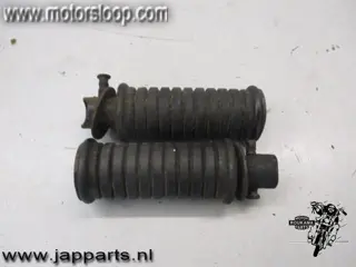 Suzuki GS400 Voetsteps achter