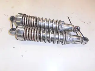 Suzuki GS450L Schokbrekers 62100-44910