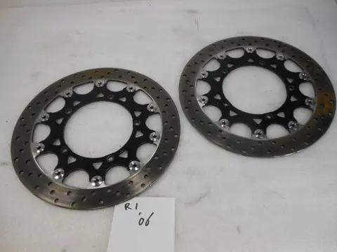 REMSCHIJVEN SET Yamaha YZF R1 2004 - 2006