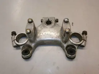 Suzuki GS550D Balhoofdplaat 51311-47000-291