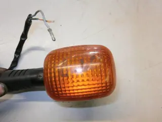 Suzuki GS550D Knipperlicht links voor