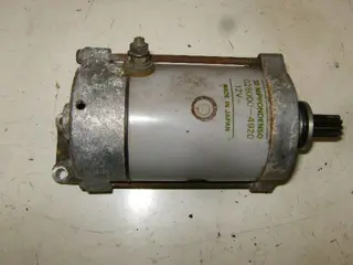 Suzuki GS550D Startmotor