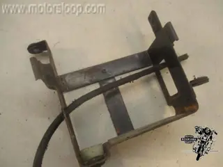 Suzuki GS550E Accuhouder