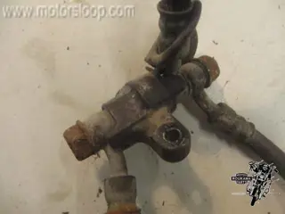 Suzuki GS550E Remleiding verdeelstuk