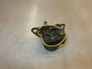 Suzuki GS550E Startrelais 31800-37020