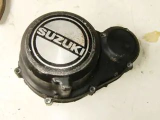 Suzuki GS550L Dynamo Deksel Zwart 63112-45200