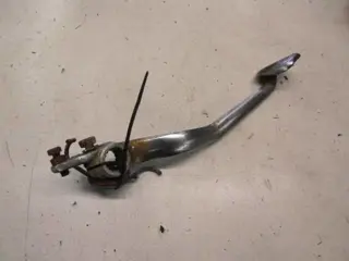 Suzuki GS550L Rempedaal 43110-47000