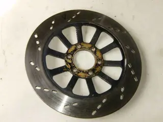 Suzuki GS550L Remschijf voor met sleuven