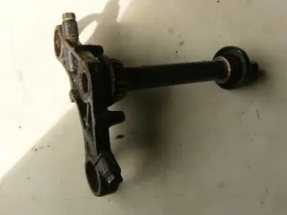 Suzuki GS550L Voorvork T-stuk