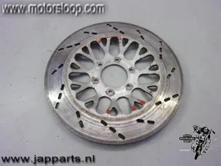 Suzuki GS550M Remschijf rechts voor 2