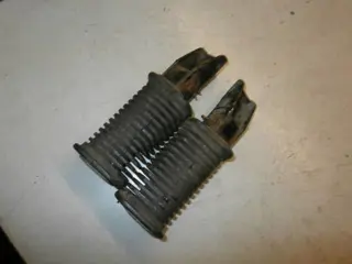 Suzuki GS650G Voetsteps achter SET 43600-34300 & 43700-34300