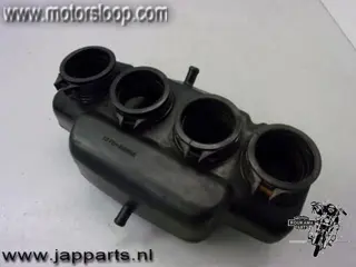 Suzuki GS650GL Luchtfilterhuis 2