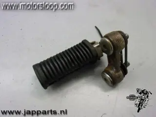Suzuki GS650GL Voetstep links voor