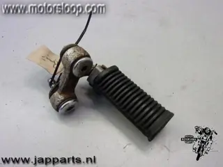 Suzuki GS650GL Voetstep rechts voor